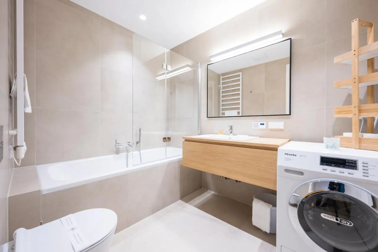Luxury Suites Renngasse Vienna 0*,