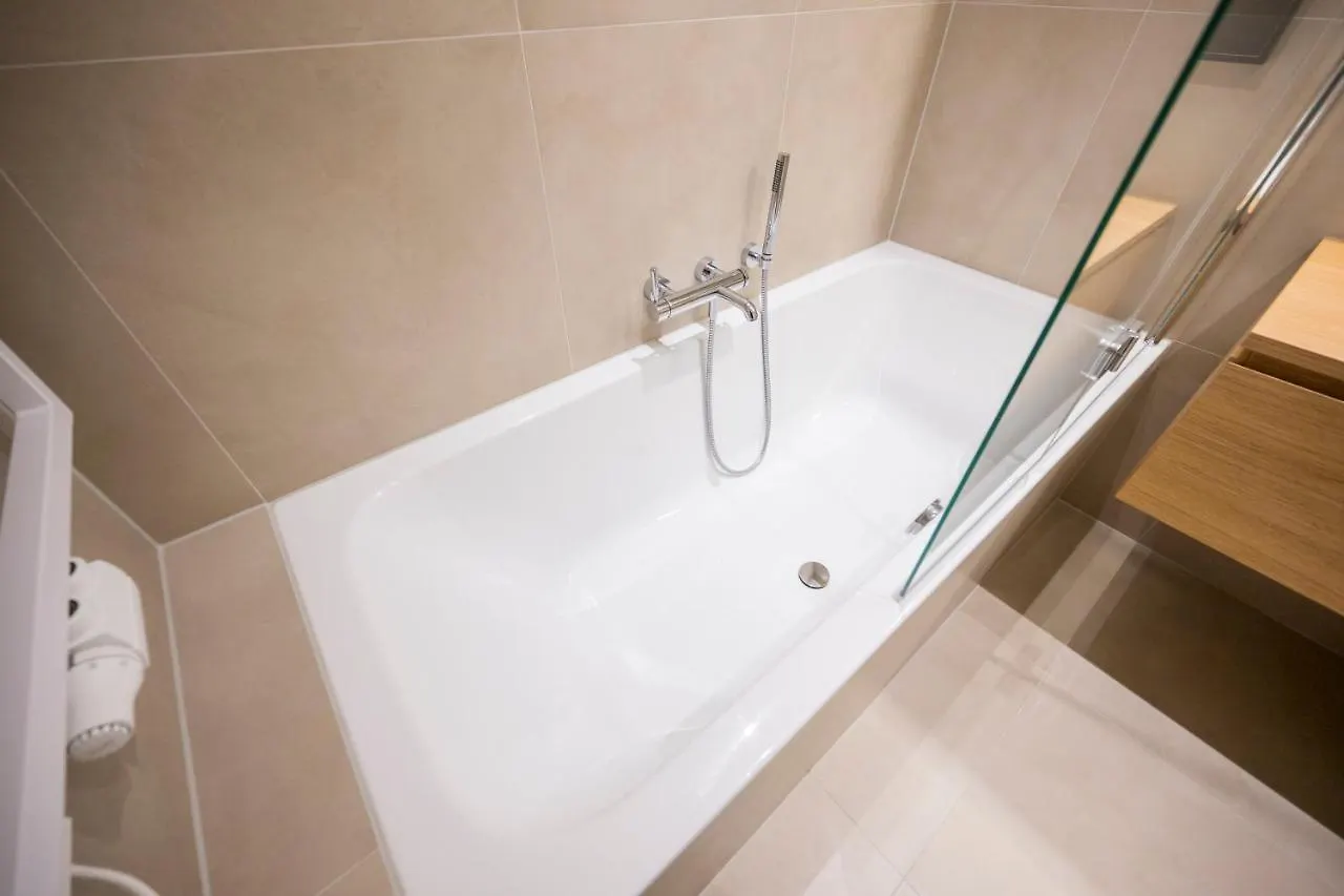 Luxury Suites Renngasse Vienna 0*,  Austria
